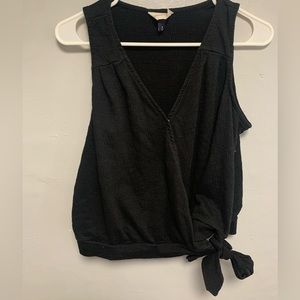 Universal Thread Wrap Front Loose Black Tank Size Medium